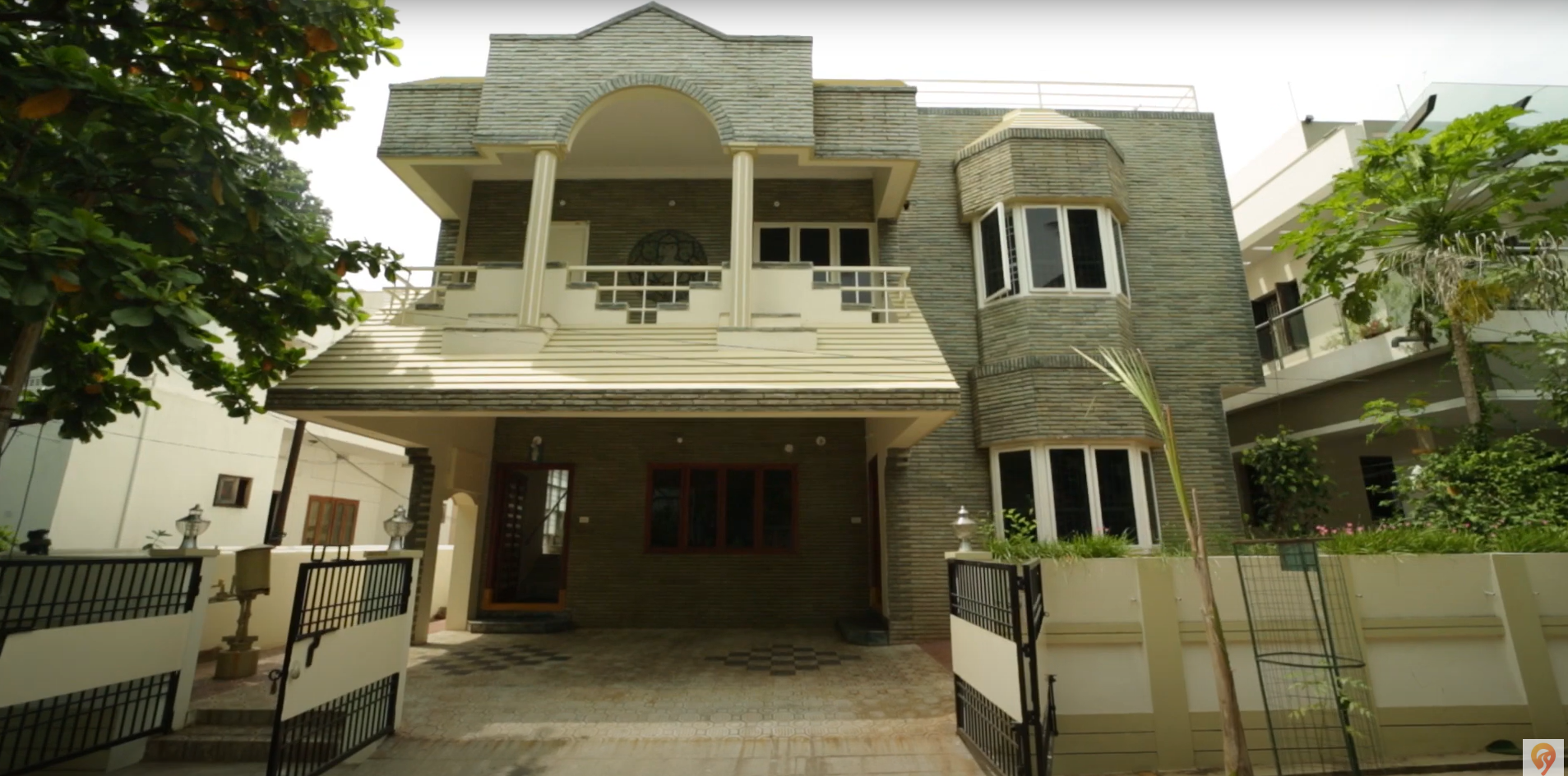 Welcome To The  Locoro